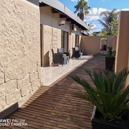 The Outlook Guest House Newcastle Extérieur photo