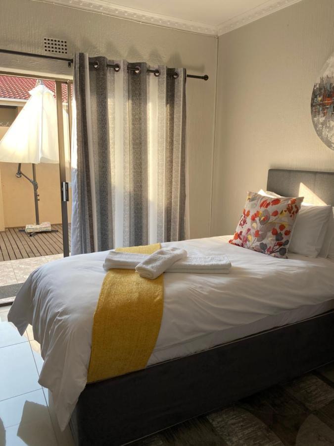 The Outlook Guest House Newcastle Extérieur photo