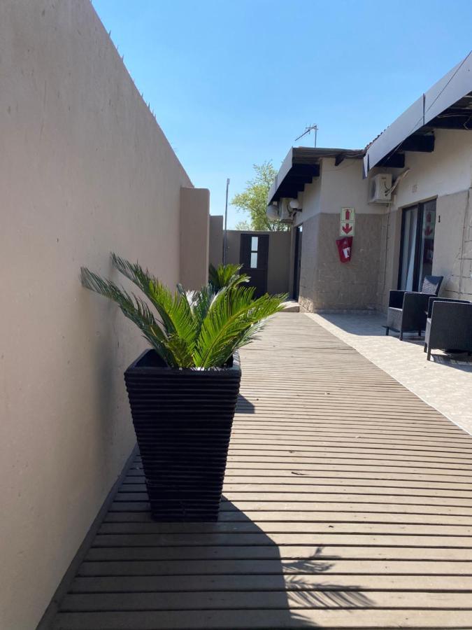 The Outlook Guest House Newcastle Extérieur photo